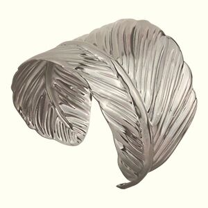 Retro Wide Hammered Cuff Bracelet Twisted Leaf/ feather Shape Bangle women